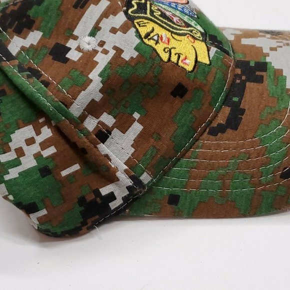 NWOT Chicago Blackhawks Hockey Camp Adjustable Hat - Picture 6 of 9